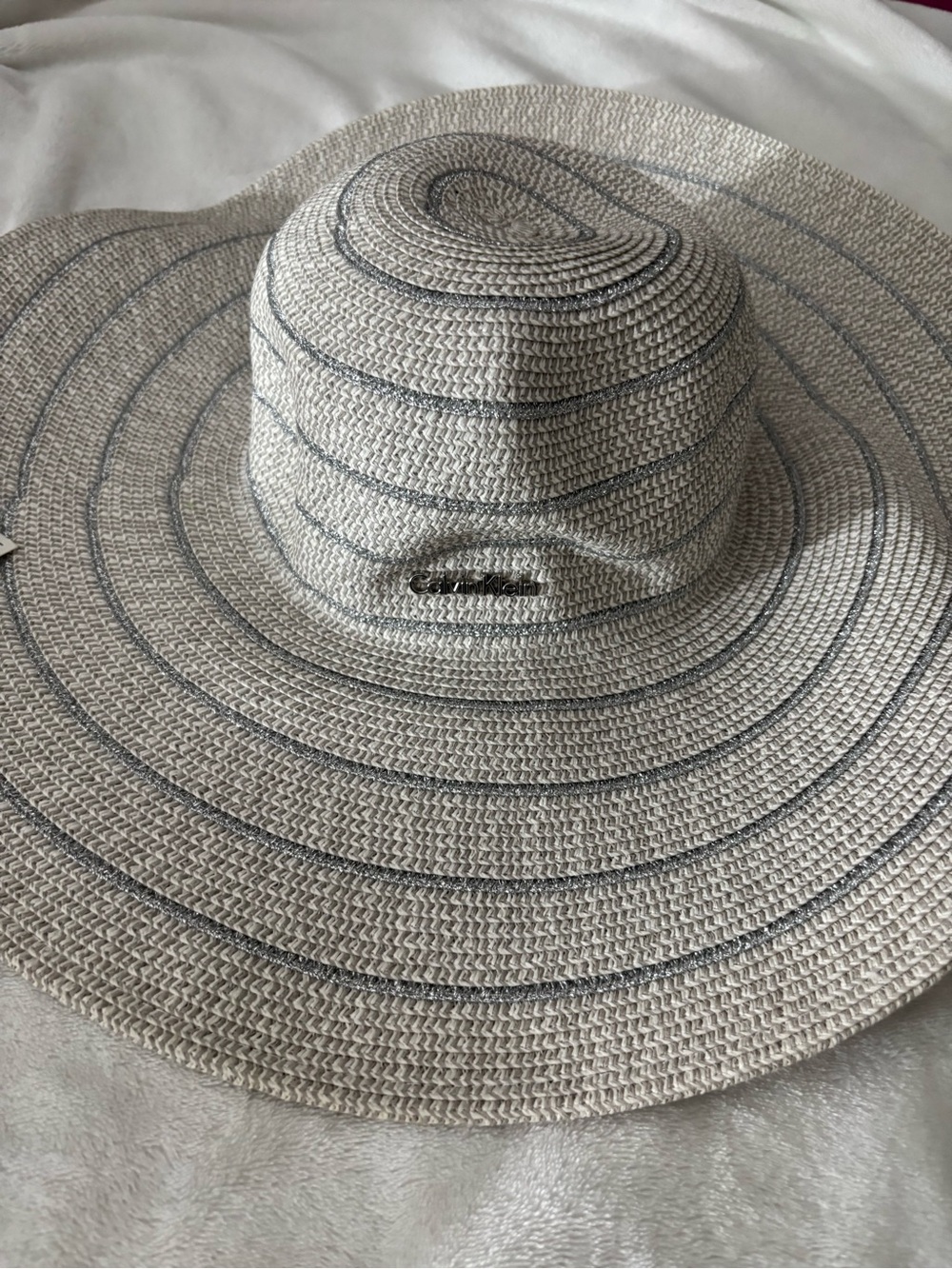 Calvin Klein Beige Straw Sun Hat with Navy Trim
